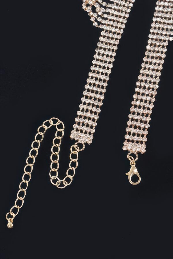 V-Shape Rhinestone Choker Necklace – Structured Silhouette