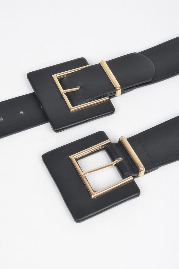 Waist Ring Belt with Modern Ring Accent