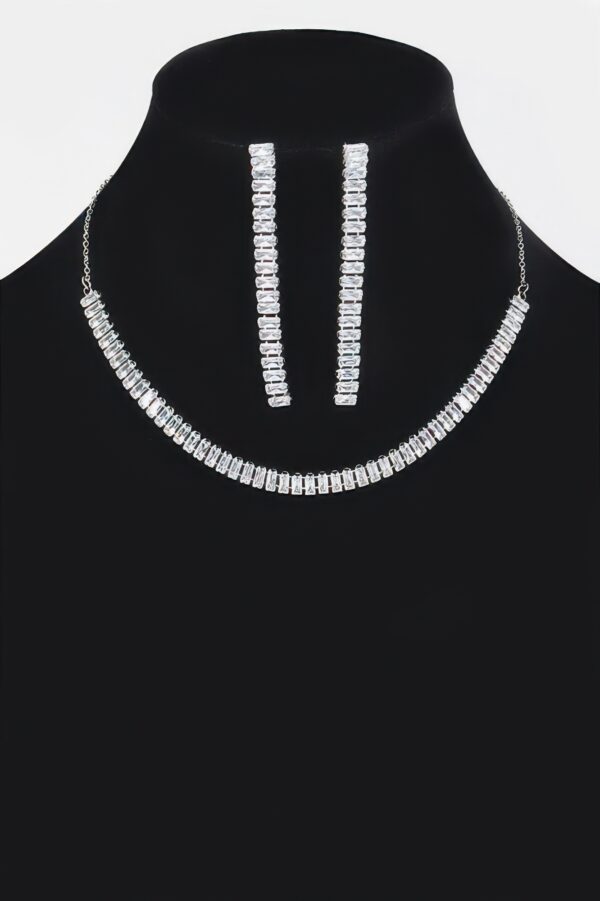 Rhinestone Choker Set with Matching Earrings – 12-inch