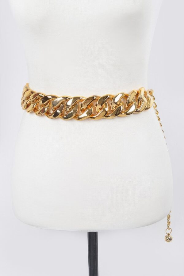 Oversized Chain Stretch Belt with Metal Links