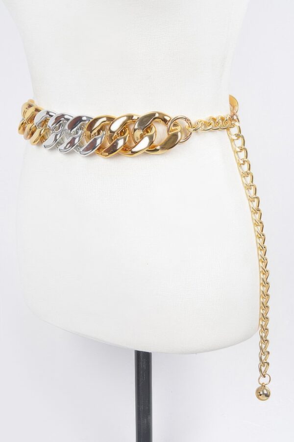 Oversized Chain Stretch Belt with Metal Links