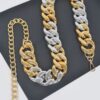 Oversized Chain Stretch Belt with Metal Links
