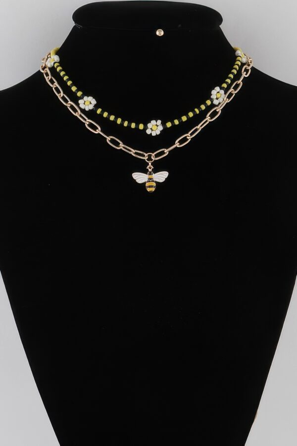 Multi Flower Charm Necklace – Delicate Floral Chain