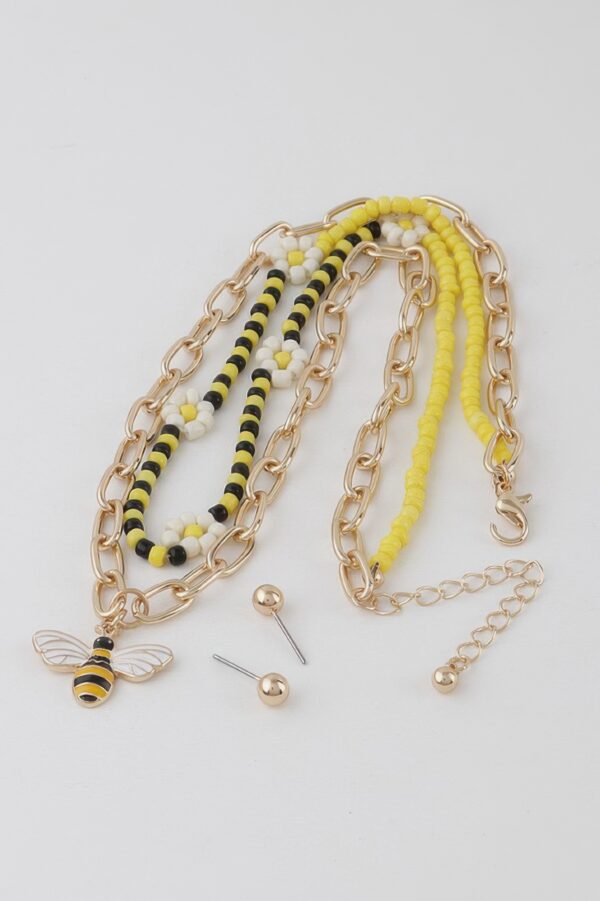 Multi Flower Charm Necklace – Delicate Floral Chain