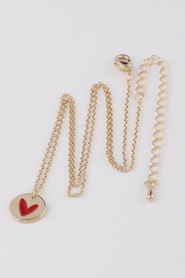 Heart Pendant Necklace – Delicate 16-inch Chain