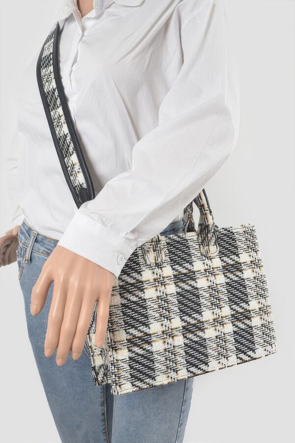 Tweed Plaid Medium Tote – Synthetic Structured Bag