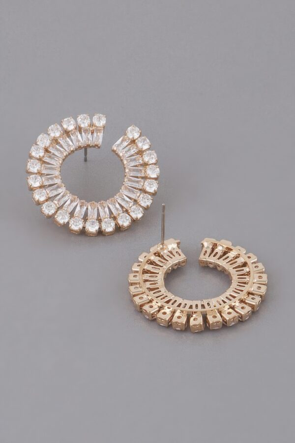 Jeweled Round Stud Earrings – Polished Finish