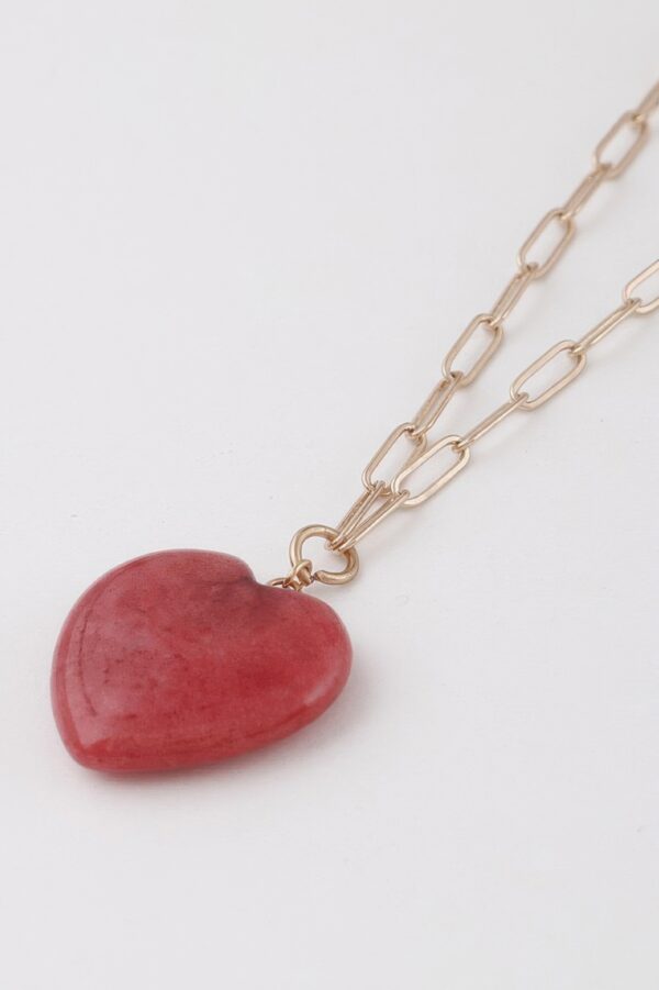Heart Stone Chain Necklace – Polished Heart Pendant