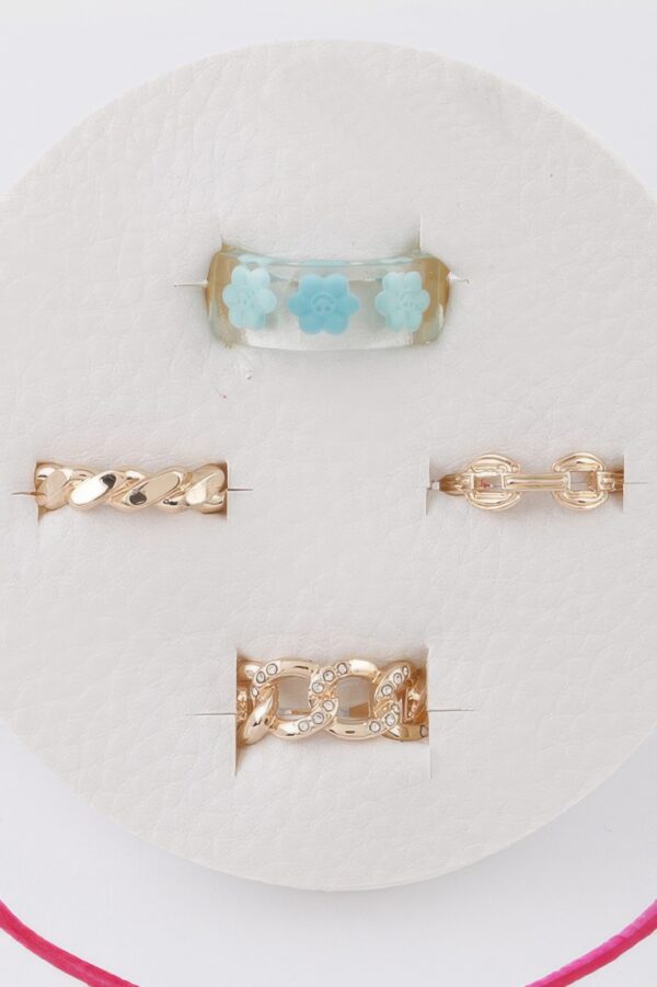 Floral & Chain Stackable Ring Set
