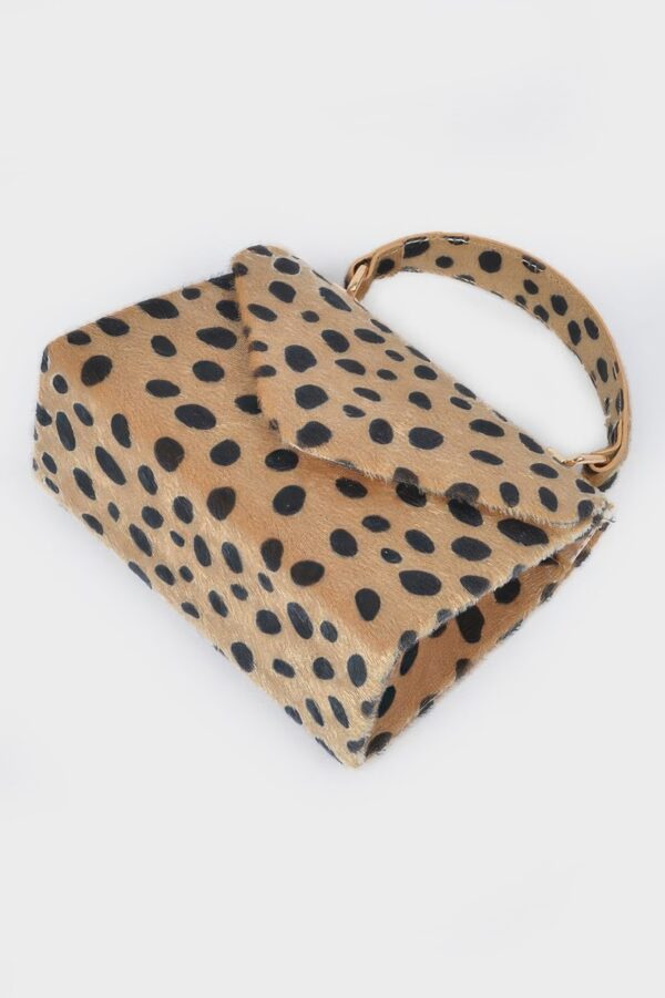 Faux Fur Leo Top Handle Clutch – Leopard Texture