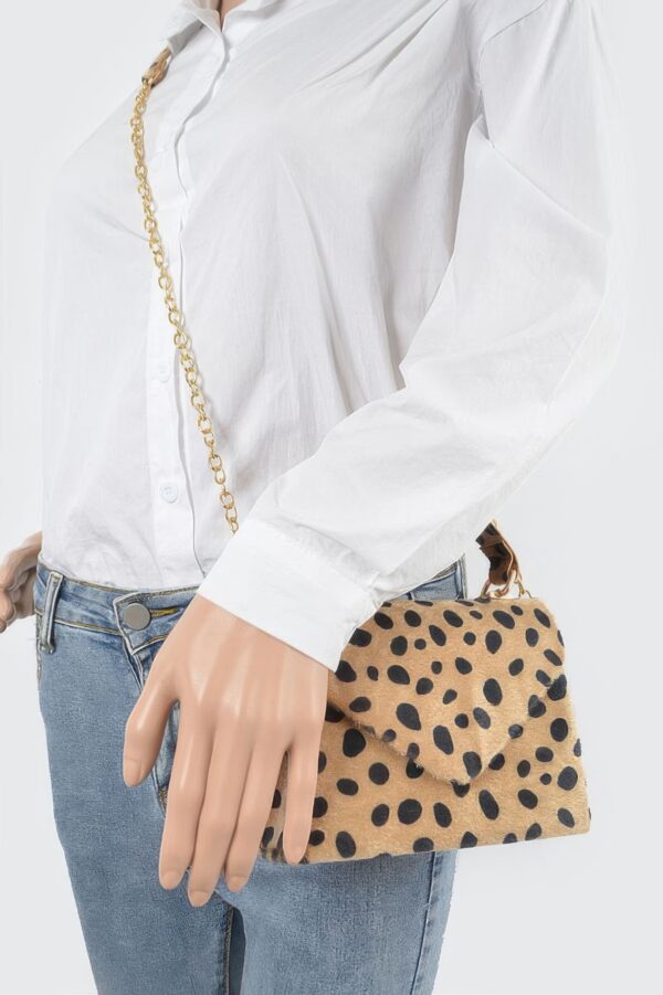 Faux Fur Leo Top Handle Clutch – Leopard Texture