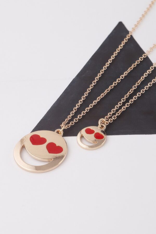 Heart Eyes Emoji Pendant Necklace – Playful Layering Charm