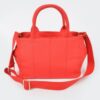 Solid Canvas Tote – Classic Everyday Silhouette