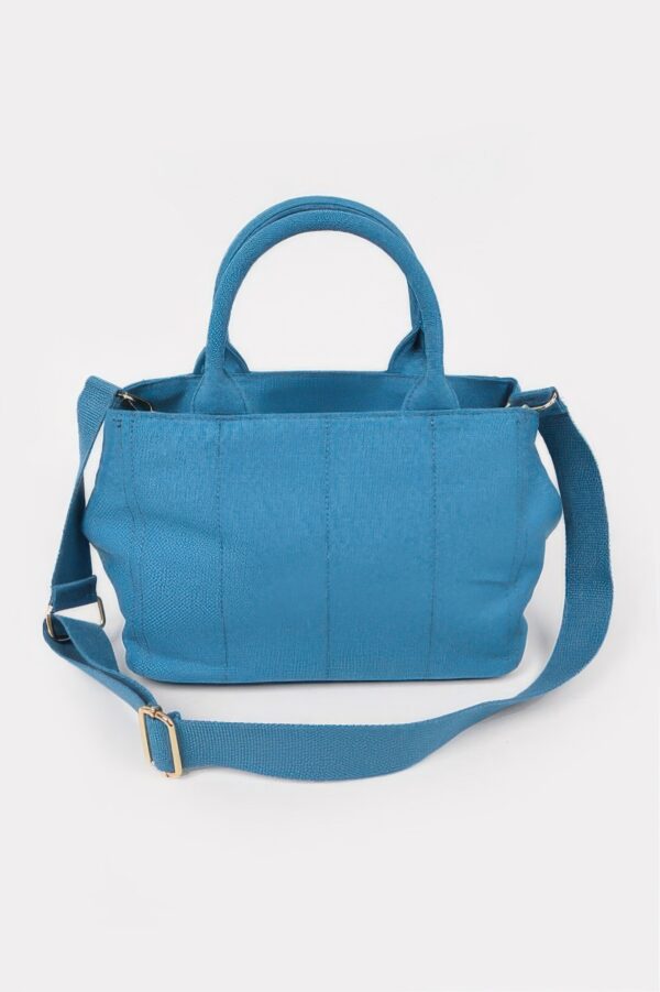 Solid Canvas Tote – Classic Everyday Silhouette