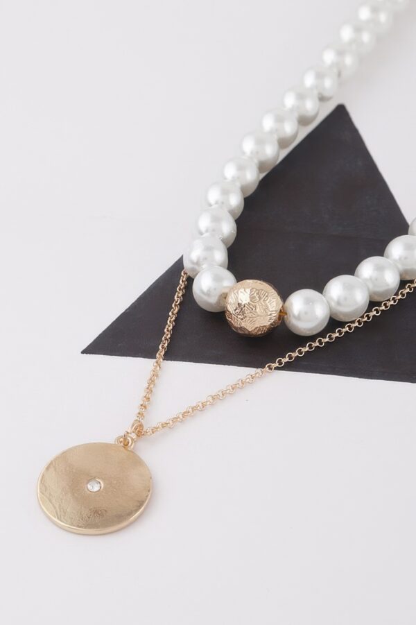 Multi-Pearled Pendant Necklace – 16-inch Chain