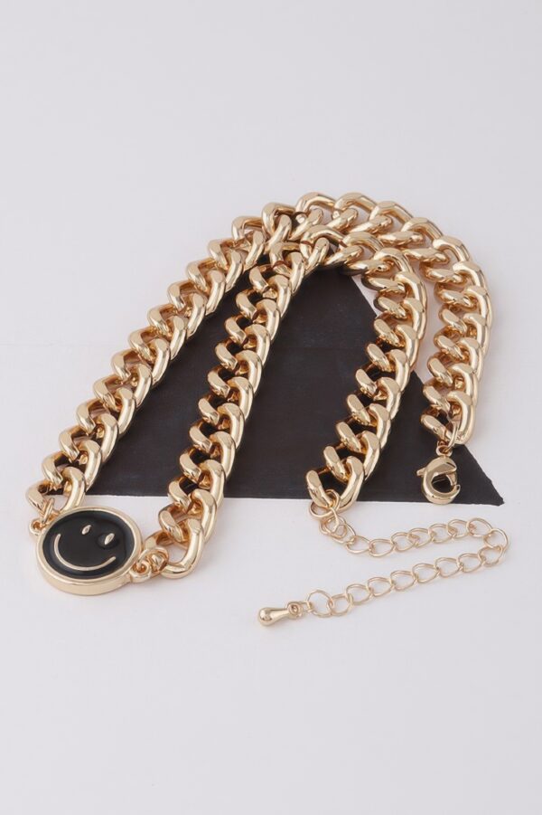 Smiley Face Curb Chain Necklace – Playful Curb Link
