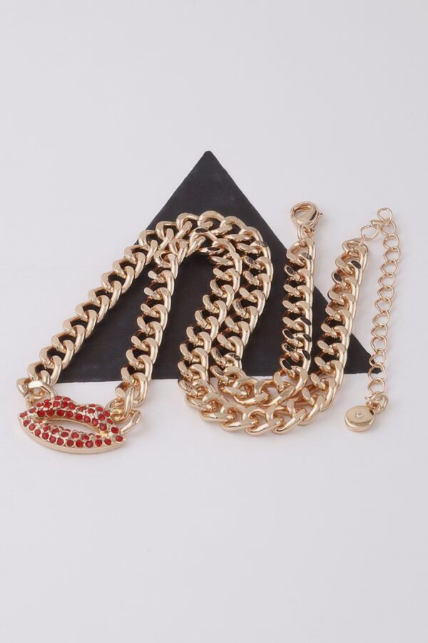 Jeweled Lips Chain Necklace with Accent Pendant