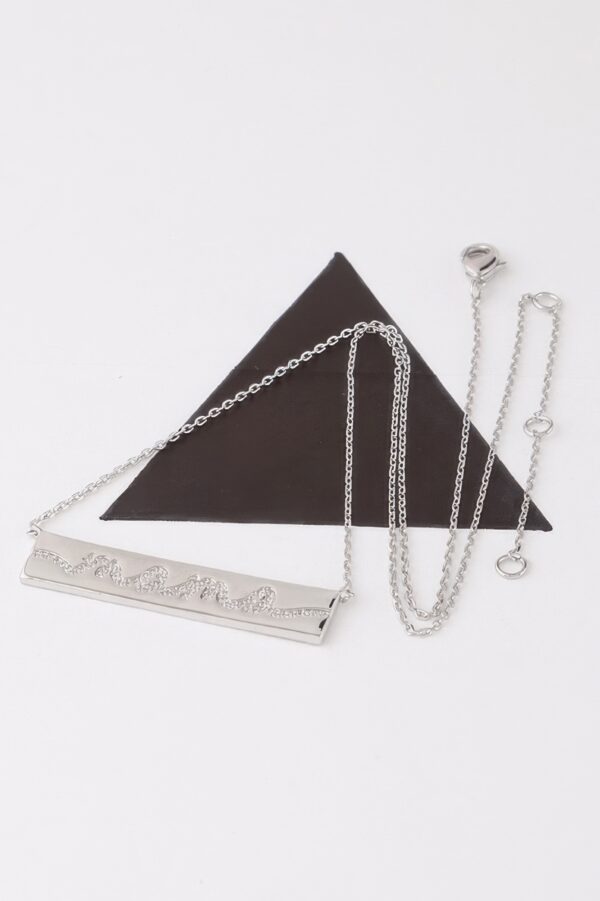 Mama Script Pendant Necklace with Jeweled Accents
