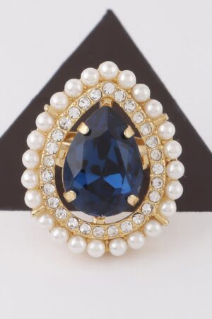 Rhinestone Jeweled Ring – Sparkling Accent