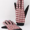 Houndstooth Pattern Gloves – Classic Winter Pair