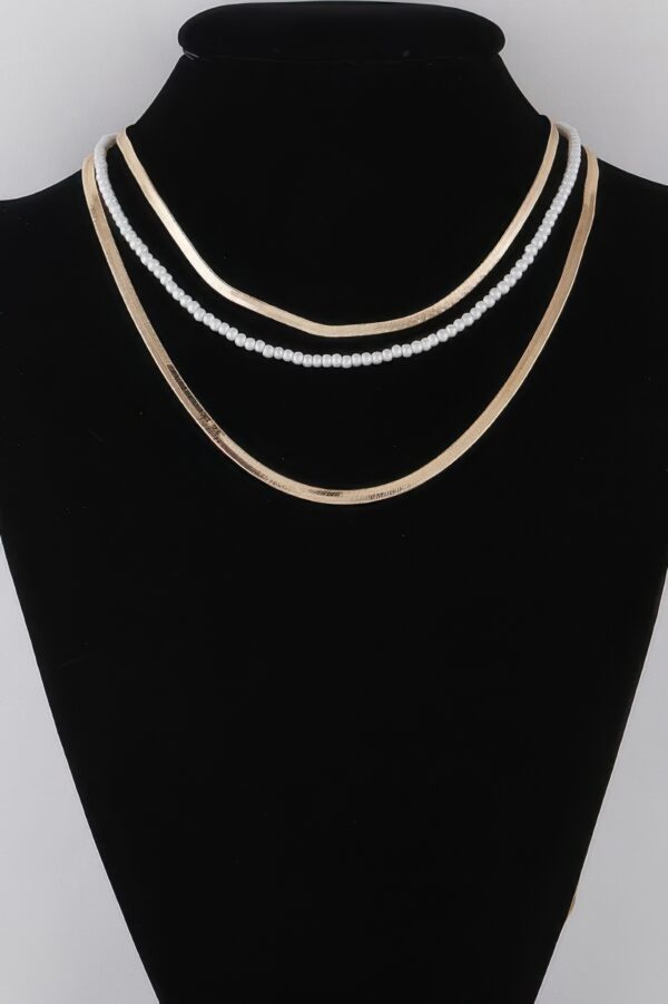 Snake Chain Pearl Necklace – Sleek Pearl Accent