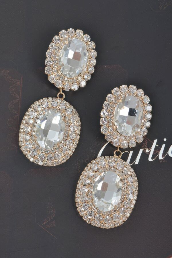 Oval Rhinestone Drop Earrings – Bold Sparkle