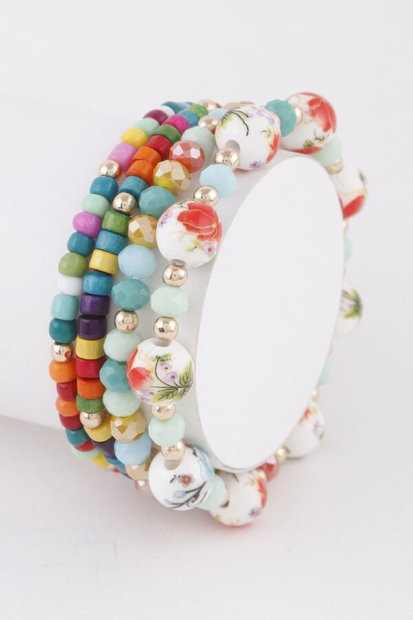 Flower Beaded Bracelet – Floral Accent Beads