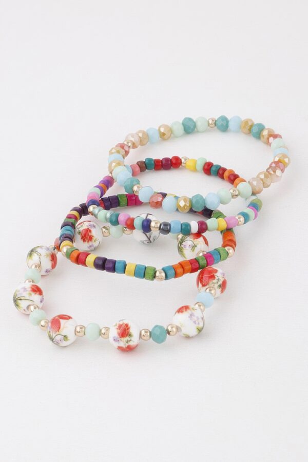 Flower Beaded Bracelet - Floral Accent Beads