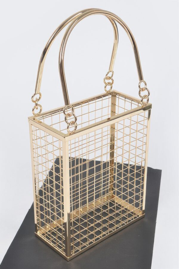 Wire-Frame Metal Clutch