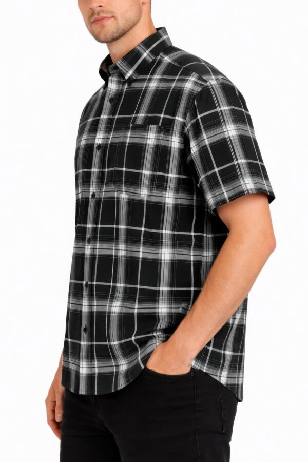 Checkered Button-Down Short Sleeve Shirt - Oldschool Pattern