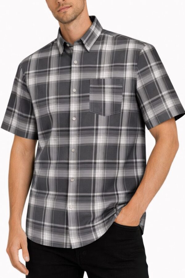 Checkered Button-Down Short Sleeve Shirt - Oldschool Pattern