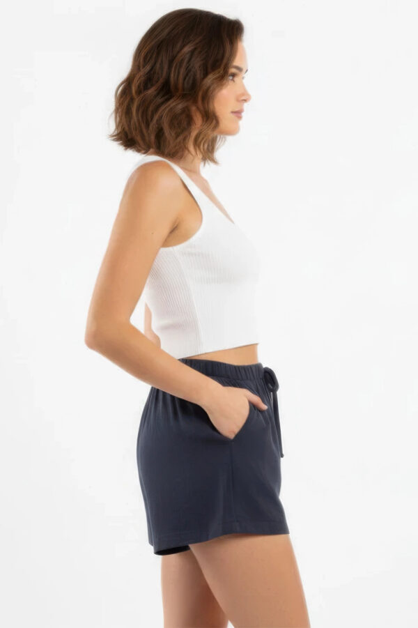 Essential Cotton Relaxed-Fit Shorts for Everyday Wear