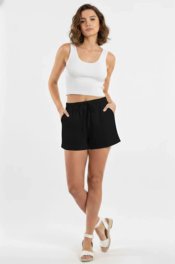 Essential Cotton Relaxed-Fit Shorts for Everyday Wear