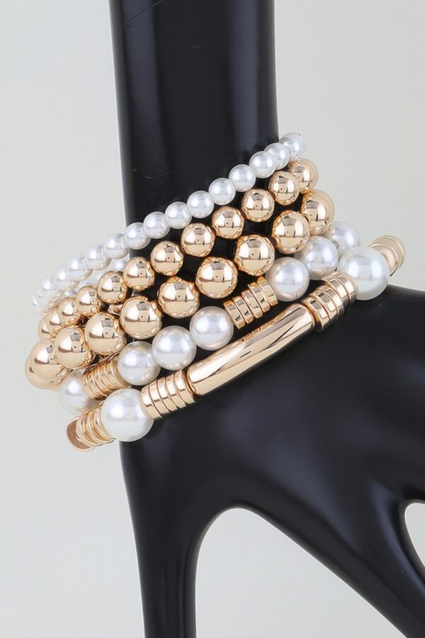 Multi Crystal Beaded Bracelet with Pearl & Metallic Bars