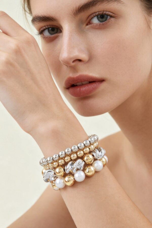 Two-Tone Twist Beaded Bracelet with Pearl Accents