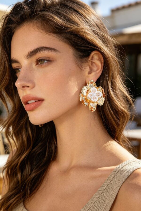 Hammered Blooming Flower Stud Earrings – Gold & White