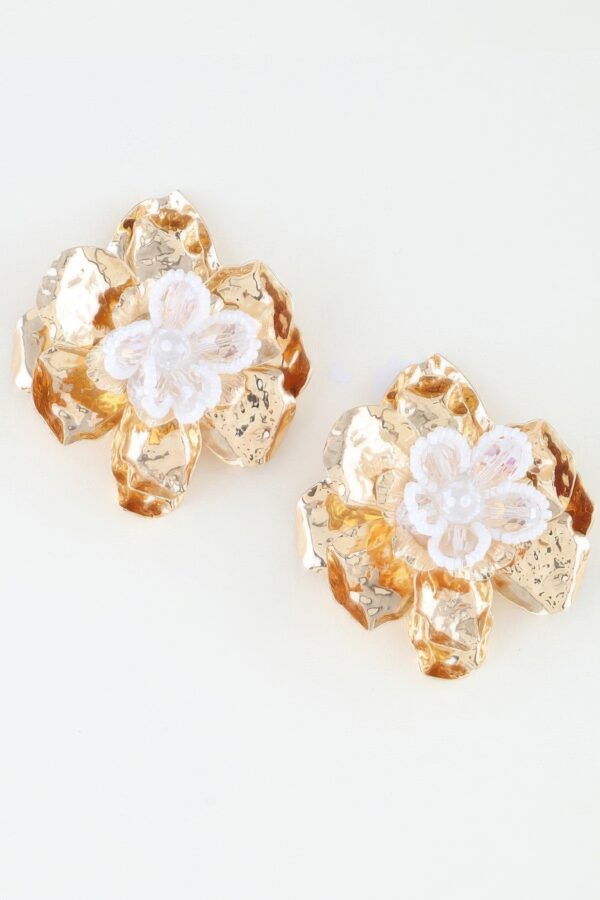 Hammered Blooming Flower Stud Earrings - Gold & White