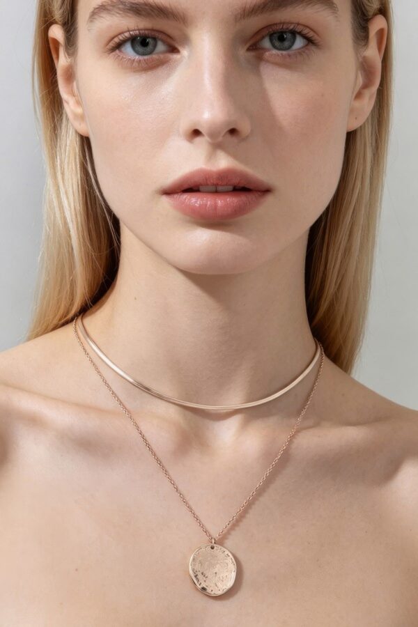 Layered Double Hammered Pendant Necklace
