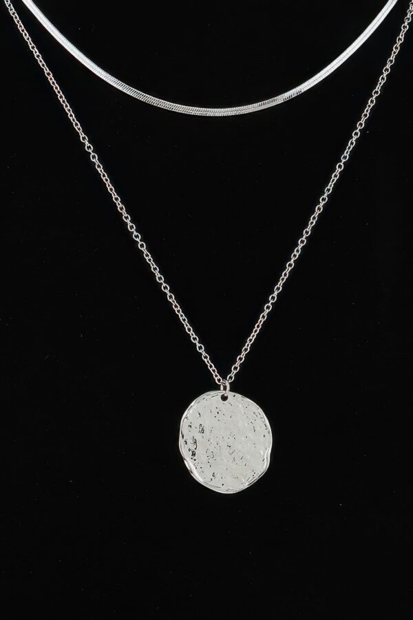 Layered Double Hammered Pendant Necklace