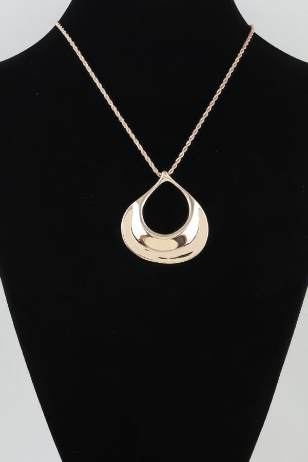 Twisted Chain Ripple Teardrop Necklace – Polished