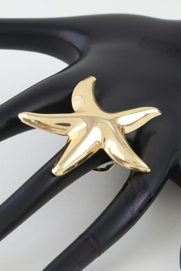 Polished Starfish Statement Ring – Reflective Motif