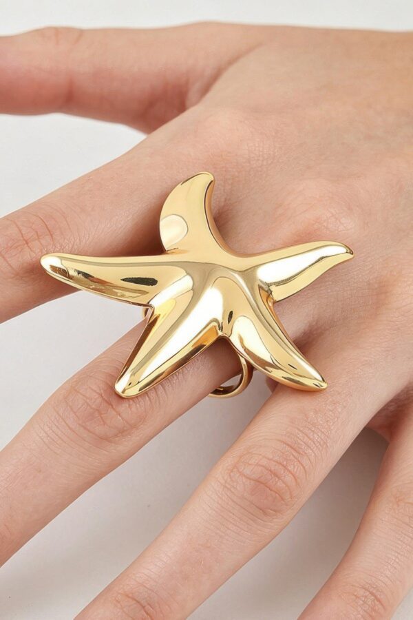 Polished Starfish Statement Ring - Reflective Motif