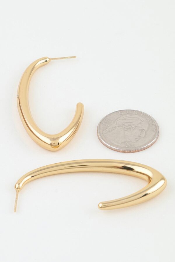 Polished Cat-Eye Hoop Earrings - Elongated Silhouette