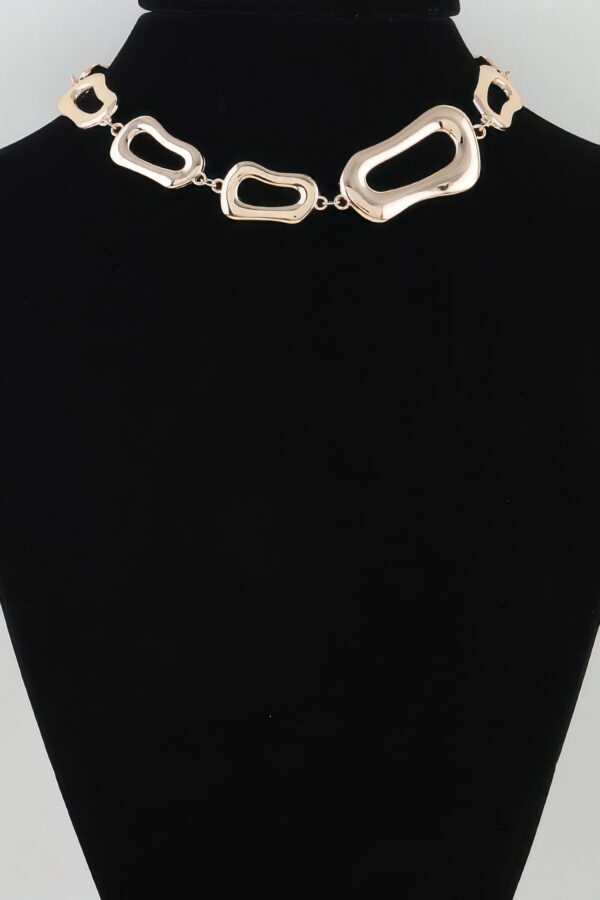 Abstract Open-Link Choker Necklace with Oversized Center
