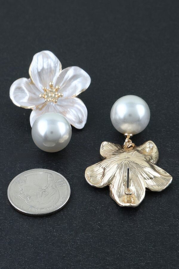 Polished Flower Pearl Drop Earrings - Five-Petal Stud