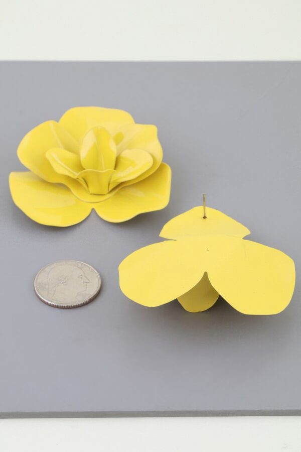 Polished Blooming Rose Stud Earrings - Hot Pink