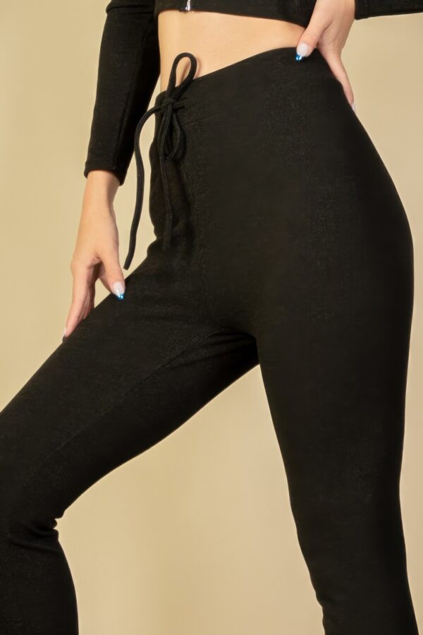 Ribbed Tie-Front Lounge Leggings – Two-Tone Brushed Knit