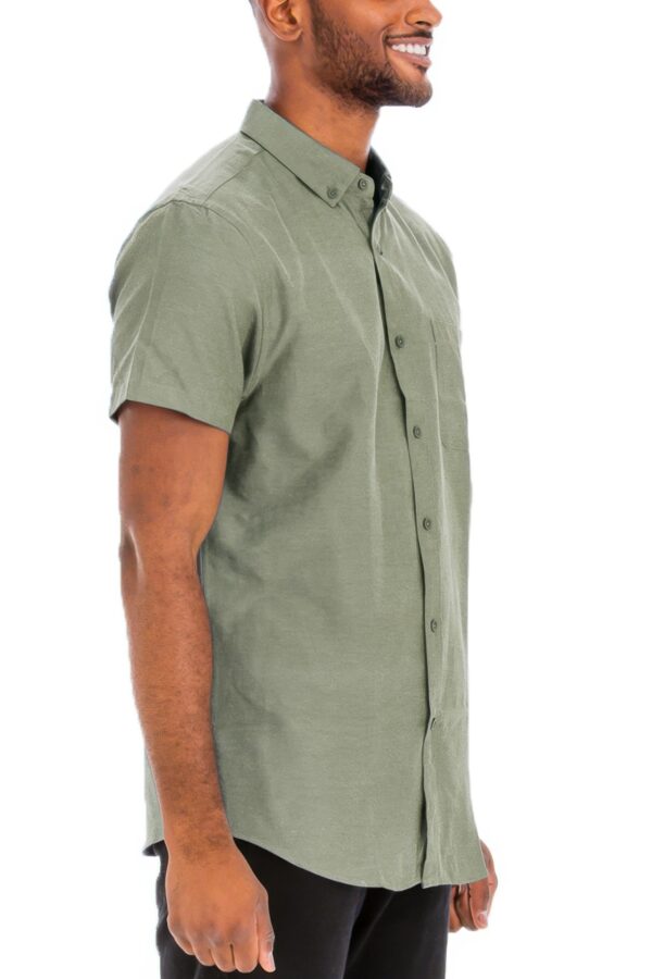 Men’s Short-Sleeve Solid Button Shirt with Chest Pocket