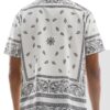 Men’s Collared Print Button-Down Shirt – Modern Print