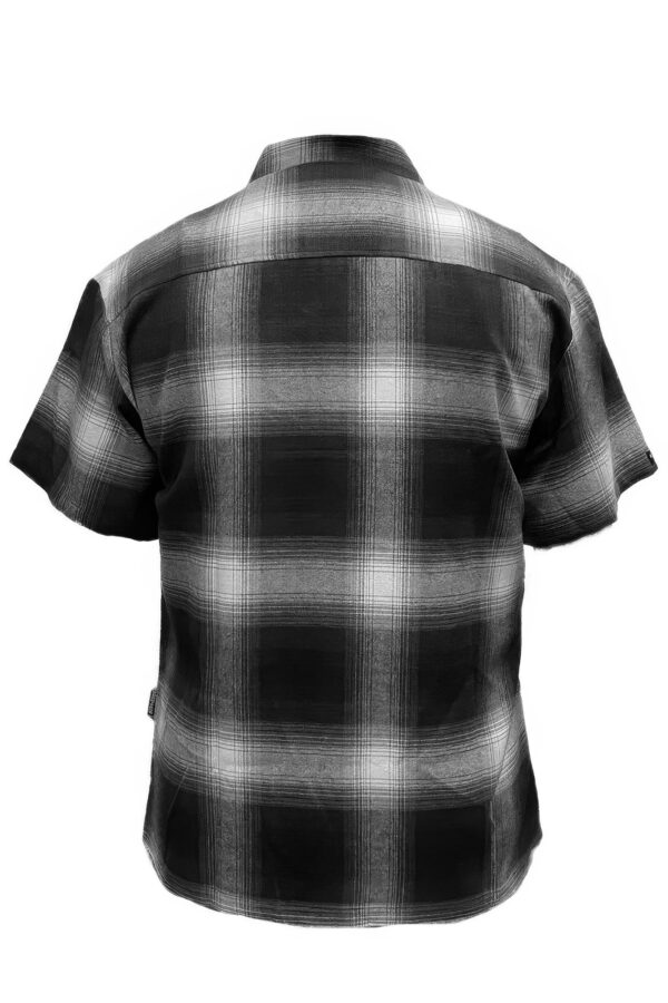 Men’s Plaid Short-Sleeve Shirt with Chest Pocket